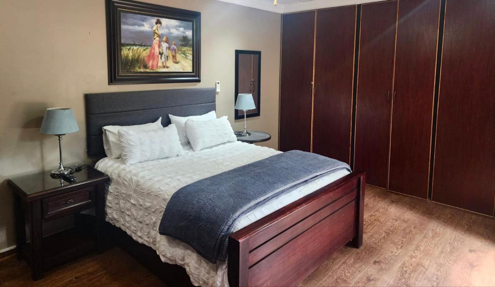 Spies Villa - Fast Wi-Fi, Netflix And Generator Middelburg  Extérieur photo